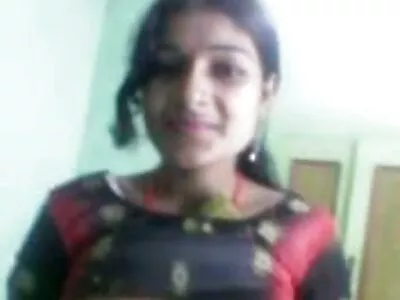 अंतरजातीय ब्लोजॉब चेहऱ्याच्या व्हिडिओसह संपतो (अन्या आयव्ही)
