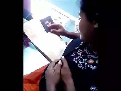 लॉरेन फिलिप्स, नॉटी ऑफिसमध्ये जॉनी कॅसल