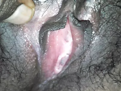 लेला स्टार धीराने क्रॅम्पीची वाट पाहत आहे!