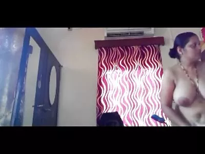 माझ्या वडिलांच्या हॉट गर्लफ्रेंडमध्ये कँडी मॅन्सन आणि बिल बेली